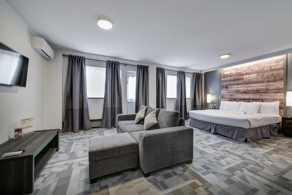 Room image 4